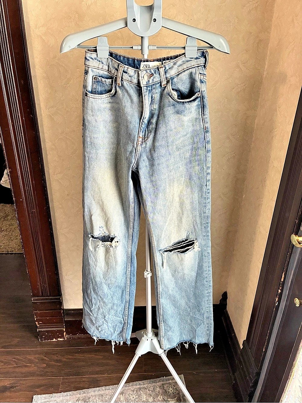 Zara TRF Distressed Wide-Leg Jeans SZ 4